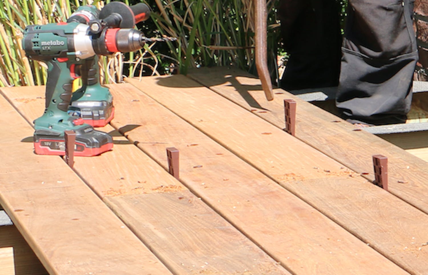 Terrassebrædder: Brug afstandsklodser Terrassebrædder: Brug afstandsklodser